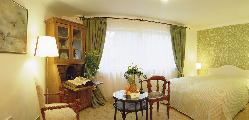 Antik-Hotel Eichenhof Bad Salzuflen Εξωτερικό φωτογραφία